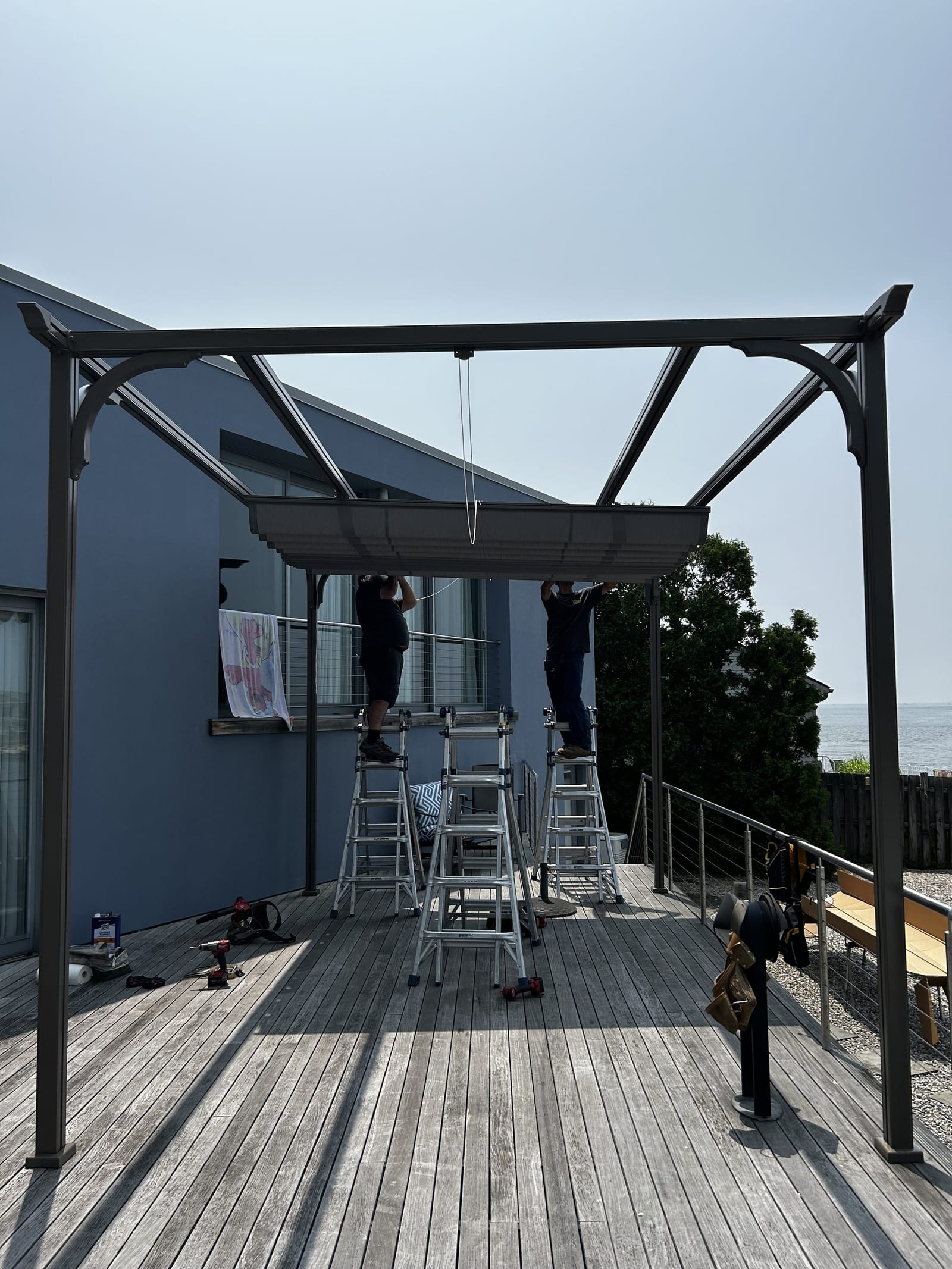 Modern aluminum pergola structure